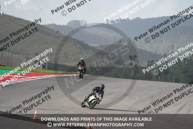 motorbikes;no limits;peter wileman photography;portimao;portugal;trackday digital images